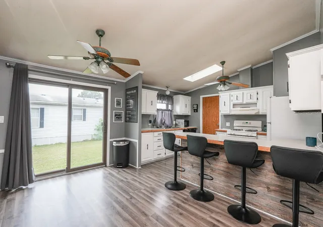 Photo 3 of Manufactured home for sale at 148 Daniel Ct, Manteno, IL 60950 | MLS# 12753153 | Listing updated on 2026-09-22