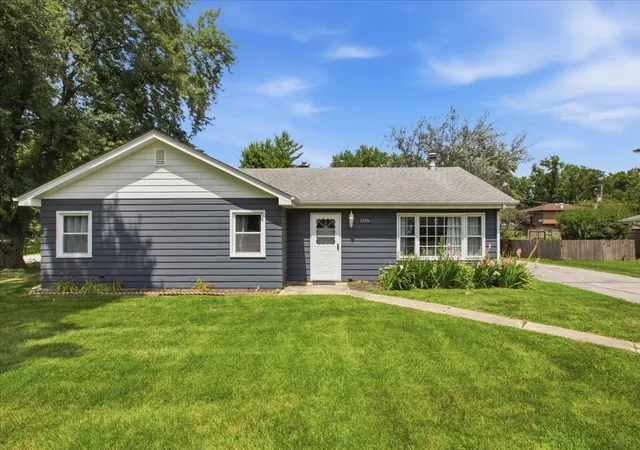 Photo 1 of Single family home for sale at 23336 W Feeney Dr, Plainfield, IL 60586 | MLS# 12753156 | Listing updated on 2026-09-19