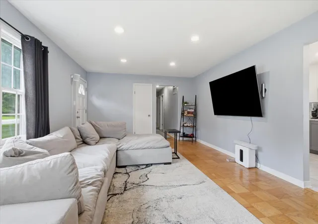 Photo 4 of Single family home for sale at 23336 W Feeney Dr, Plainfield, IL 60586 | MLS# 12753156 | Listing updated on 2026-09-19