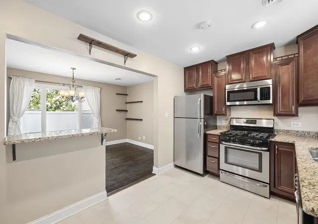 Photo 4 of Single family home for sale at 241 W Quincy St, Westmont, IL 60559 | MLS# 12753171 | Listing updated on 2026-09-16