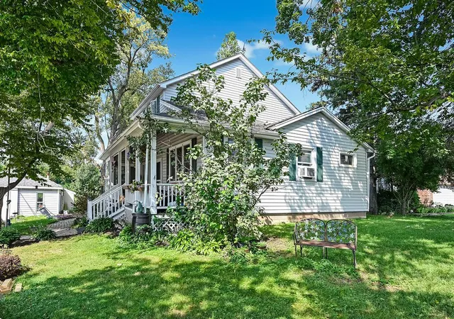 Photo 2 of Single family home for sale at 5s454 Radcliff Rd, Naperville, IL 60563 | MLS# 12753204 | Listing updated on 2026-10-05