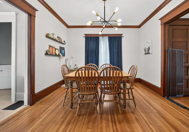 Photo 3 of Single family home for sale at 614 W Oakland Ave, Bloomington, IL 61701 | MLS# 12753256 | Listing updated on 2026-09-12