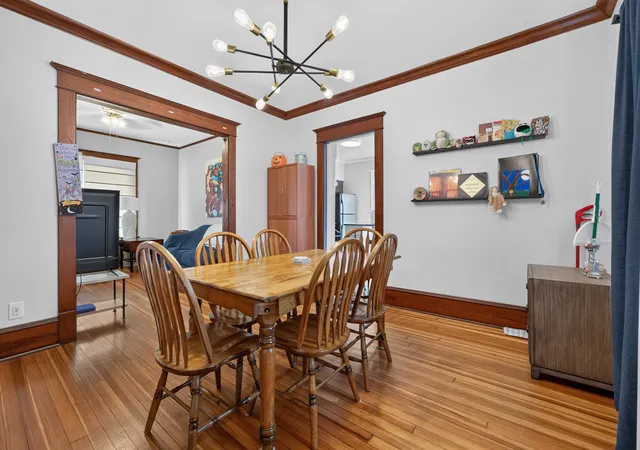 Photo 4 of Single family home for sale at 614 W Oakland Ave, Bloomington, IL 61701 | MLS# 12753256 | Listing updated on 2026-09-12