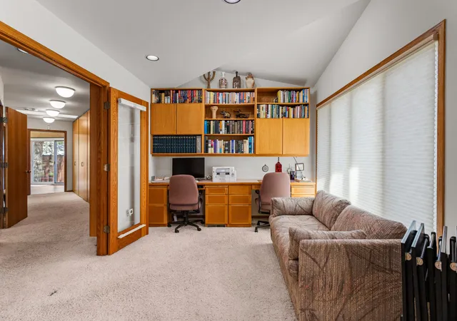 Photo 4 of Single family home for sale at 2402 N Nottingham Ct, Champaign, IL 61821 | MLS# 12753258 | Listing updated on 2026-09-14