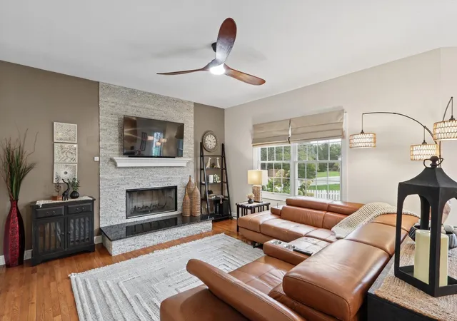 Photo 2 of Single family home for sale at 3218 Cherry Hills Dr, Champaign, IL 61822 | MLS# 12753279 | Listing updated on 2026-10-29