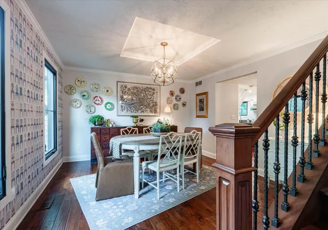 Photo 3 of Single family home for sale at 2202 Hedgewood Dr, Bloomington, IL 61704 | MLS# 12753283 | Listing updated on 2026-09-20