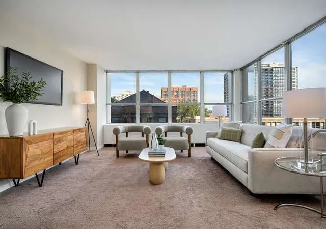Photo 3 of Sale Pending at 655 W Irving Park Rd #410, Chicago, IL 60613 | MLS# 12753353 | Listing updated on 2026-09-29