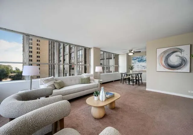 Photo 4 of Sale Pending at 655 W Irving Park Rd #410, Chicago, IL 60613 | MLS# 12753353 | Listing updated on 2026-09-29