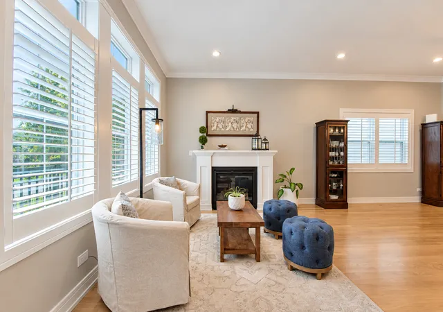Photo 3 of Sale Pending at 3730 N Albany Ave, Chicago, IL 60618 | MLS# 12753373 | Listing updated on 2026-09-28