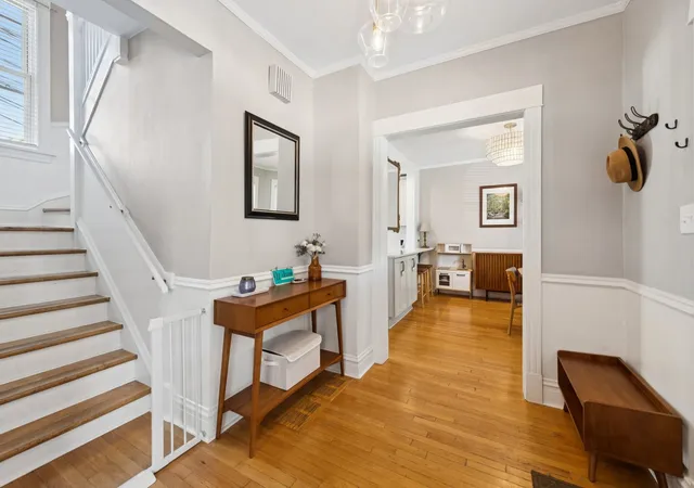 Photo 2 of Single family home for sale at 1610 W Carmen Ave, Chicago, IL 60640 | MLS# 12753427 | Listing updated on 2026-09-20