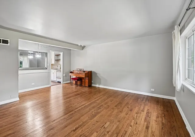 Photo 3 of Townhouse for sale at 738 Dodge Ave, Evanston, IL 60202 | MLS# 12753428 | Listing updated on 2026-09-15
