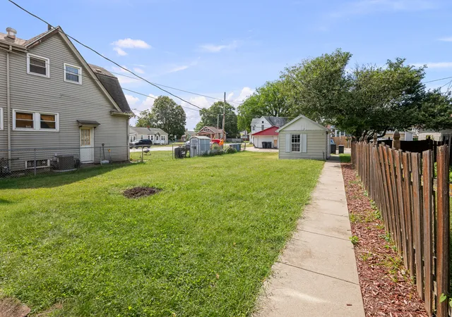 Photo 3 of Sale Pending at 1570 43rd Street, Rock Island, IL 61201 | MLS# 12753468 | Listing updated on 2026-09-14