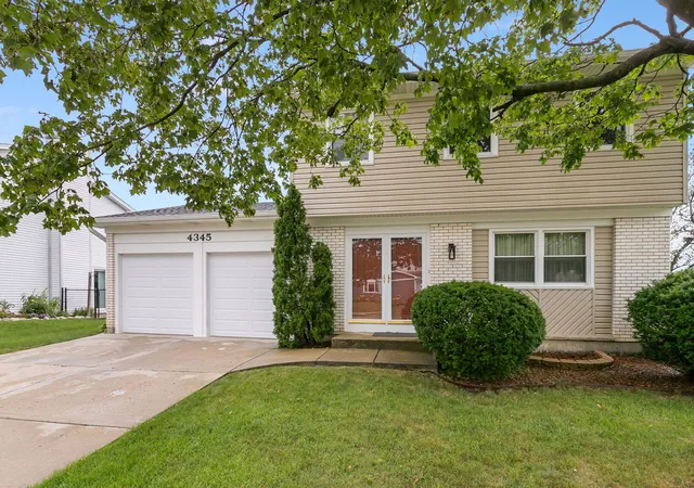 Photo 1 of Single family home for sale at 4345 Rock Cvs Dr, Hoffman Estates, IL 60192 | MLS# 12753470 | Listing updated on 2026-09-15