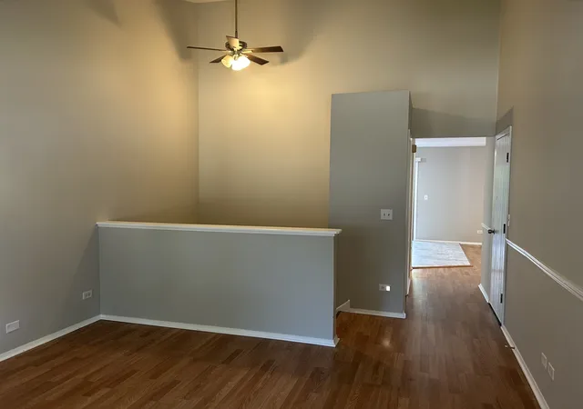 Photo 2 of Townhouse for sale at 1116 Stratford Ln, Algonquin, IL 60102 | MLS# 12753478 | Listing updated on 2026-09-15