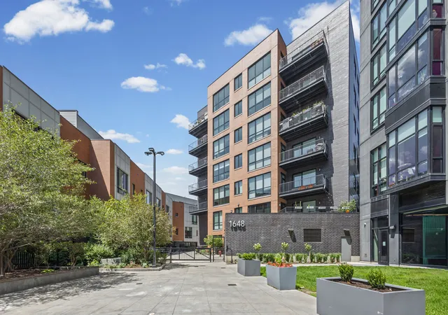 Photo 1 of Condo for sale at 1648 W Division St #110, Chicago, IL 60622 | MLS# 12753491 | Listing updated on 2026-10-08
