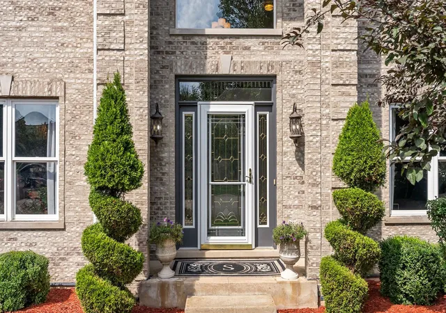 Photo 2 of Single family home for sale at 503 Barton Crk Dr, Lake In The Hills, IL 60156 | MLS# 12753492 | Listing updated on 2026-09-14