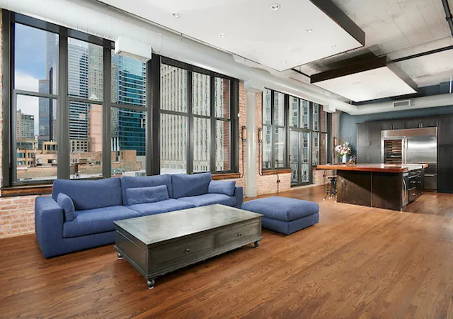 Photo 4 of Condo for sale at 333 W Hubbard St #610-611, Chicago, IL 60654 | MLS# 12753501 | Listing updated on 2026-09-22