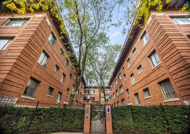 Photo 1 of Condo for sale at 810 W Lakeside Pl #107, Chicago, IL 60640 | MLS# 12753511 | Listing updated on 2026-09-15