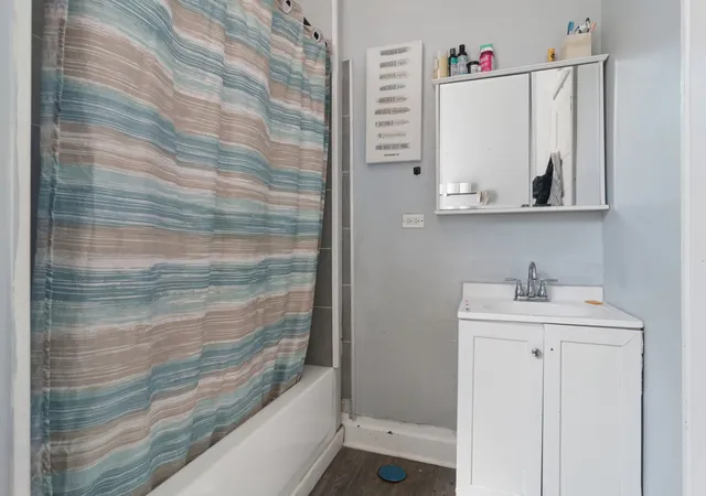 Photo 4 of Multi family home for sale at 4331 W Adams St, Chicago, IL 60624 | MLS# 12753516 | Listing updated on 2026-09-15