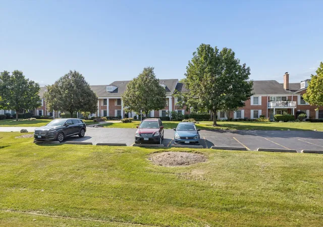 Photo 2 of Condo for sale at 112 Carriage Way Dr #110A, Burr Ridge, IL 60527 | MLS# 12753523 | Listing updated on 2026-09-14