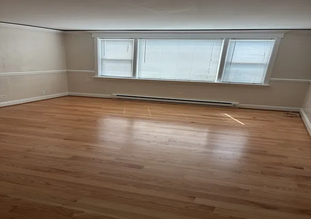 Listing Photo 5 - Condo for sale in building located at 5043 N E River Rd, Norridge, IL 60706 - Unit #1A