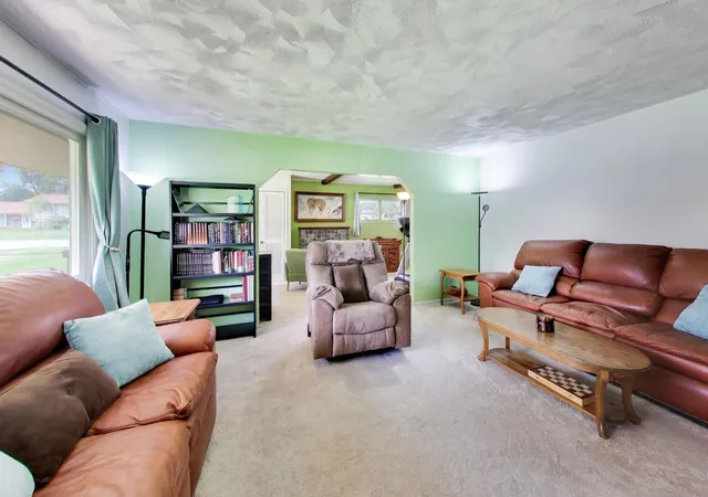 Photo 3 of Single family home for sale at 1300 Jefferson Rd, Hoffman Estates, IL 60169 | MLS# 12753544 | Listing updated on 2026-09-14