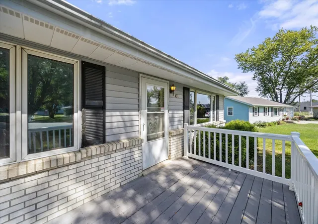 Photo 2 of Single family home for sale at 431 Ashelford Ct, Byron, IL 61010 | MLS# 12753545 | Listing updated on 2026-09-23