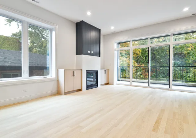 Photo 2 of Condo for sale at 5446 S Kimbark Ave #2, Chicago, IL 60615 | MLS# 12753564 | Listing updated on 2026-09-14
