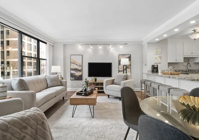 Photo 3 of Sale Pending at 850 N Dewitt Pl #4H, Chicago, IL 60611 | MLS# 12753575 | Listing updated on 2026-09-30