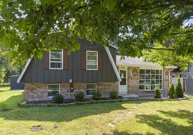 Photo 1 of Single family home for sale at 738 Church St, Batavia, IL 60510 | MLS# 12753583 | Listing updated on 2026-09-29