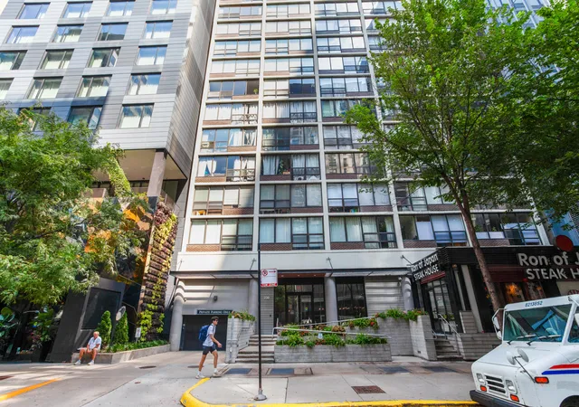 Photo 1 of Condo for sale at 230 E Ontario St #1304, Chicago, IL 60611 | MLS# 12753584 | Listing updated on 2026-09-15