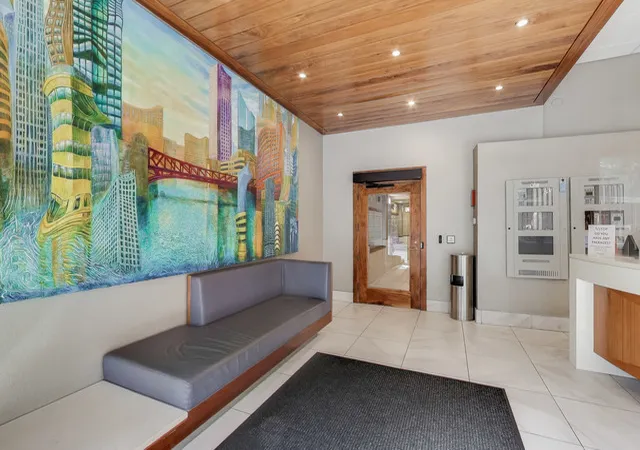 Photo 2 of Condo for sale at 230 E Ontario St #1304, Chicago, IL 60611 | MLS# 12753584 | Listing updated on 2026-09-15