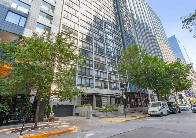 Photo 26 of Condo for sale at 230 E Ontario St #1304, Chicago, IL 60611 | MLS# 12753584 | Listing updated on 2026-09-12