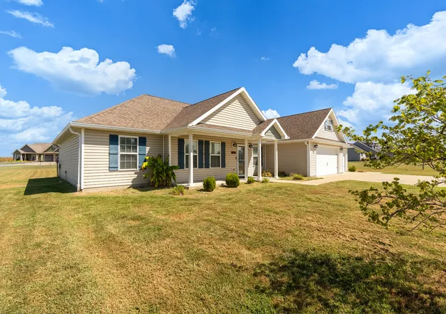 Photo 35 of Single family home for sale at 15730 Jadin Rd, Marion, IL 62959 | MLS# 12753626 | Listing updated on 2026-09-14