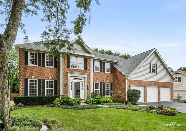 Photo 2 of Single family home for sale at 712 Burgess Hl Rd, Naperville, IL 60565 | MLS# 12753659 | Listing updated on 2026-10-07