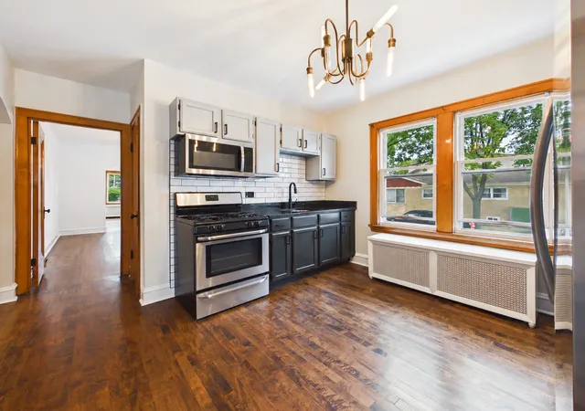 Photo 3 of Single family home for sale at 4200 N Oriole Ave, Norridge, IL 60706 | MLS# 12753660 | Listing updated on 2026-09-23