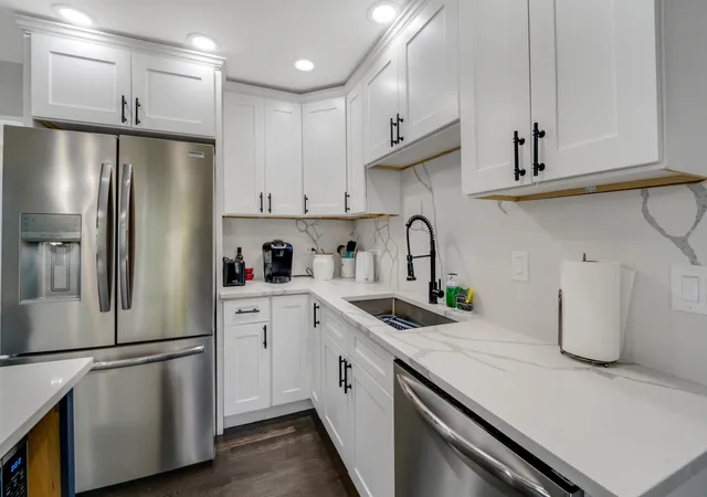 Photo 3 of Single family home for sale at 18219 Autumn Ridge Dr, Orland Park, IL 60467 | MLS# 12753668 | Listing updated on 2026-09-14