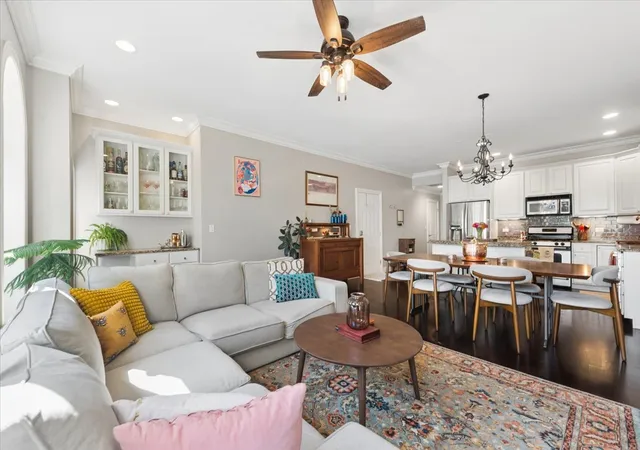 Photo 3 of Condo for sale at 2454 W Foster Ave #2E, Chicago, IL 60625 | MLS# 12753669 | Listing updated on 2026-09-24