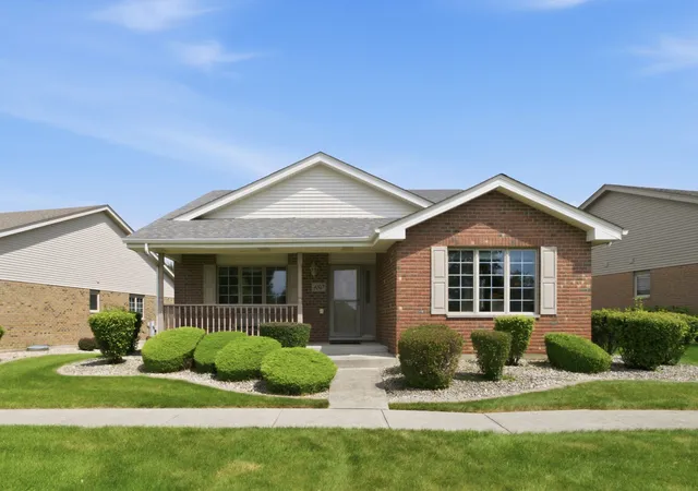 Photo 1 of Single family home for sale at 480 S Marley Rd, New Lenox, IL 60451 | MLS# 12753670 | Listing updated on 2026-10-06