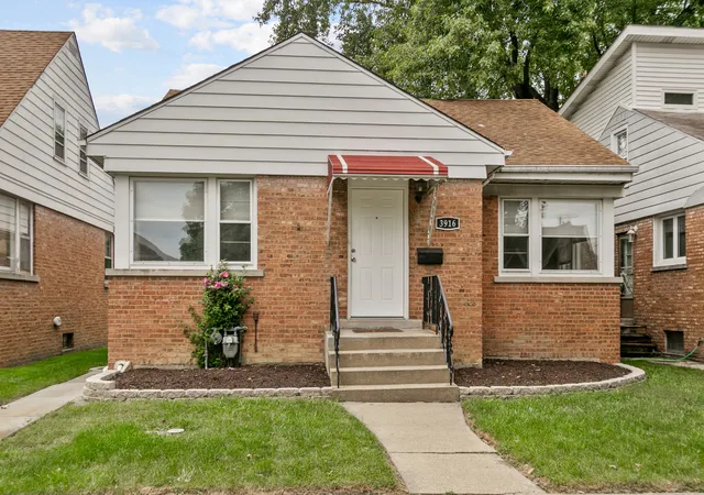 Photo 1 of Single family home for sale at 3916 Sunnyside Ave, Brookfield, IL 60513 | MLS# 12753680 | Listing updated on 2026-09-16