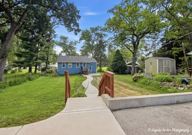 Photo 1 of Single family home for sale at 4813 Wildwood Dr, Mc Henry, IL 60051 | MLS# 12753691 | Listing updated on 2026-09-14