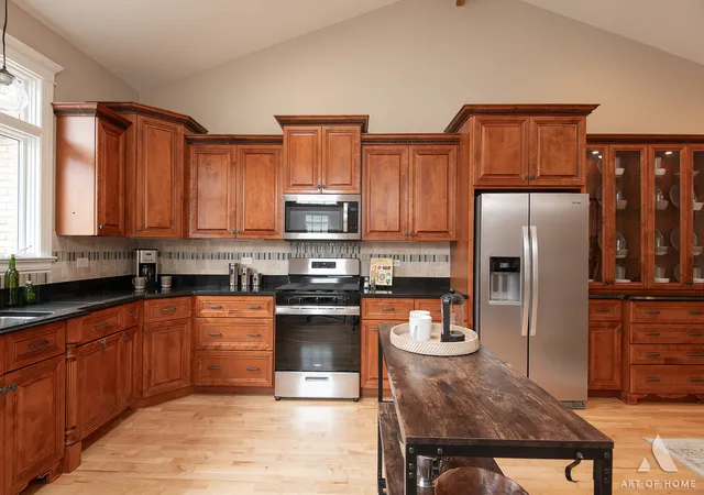 Photo 4 of Single family home for sale at 11549 S Lavergne Ave, Alsip, IL 60803 | MLS# 12753704 | Listing updated on 2026-09-30