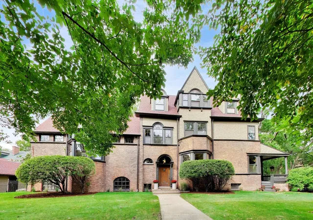 Single family home for sale at 225 Hamilton St, Evanston, IL 60202 | MLS# 12753717
