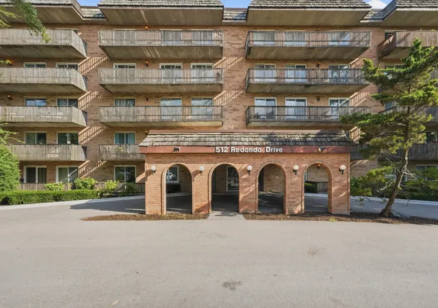 Photo 1 of Condo for sale at 512 Redondo Dr #509, Downers Grove, IL 60516 | MLS# 12753718 | Listing updated on 2026-09-23