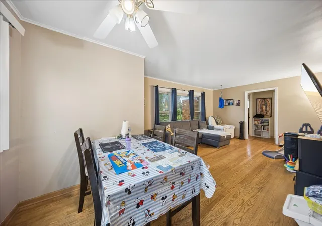Photo 4 of Single family home for sale at 1372 S 6th Avenue, Des Plaines, IL 60018 | MLS# 12753722 | Listing updated on 2026-09-29