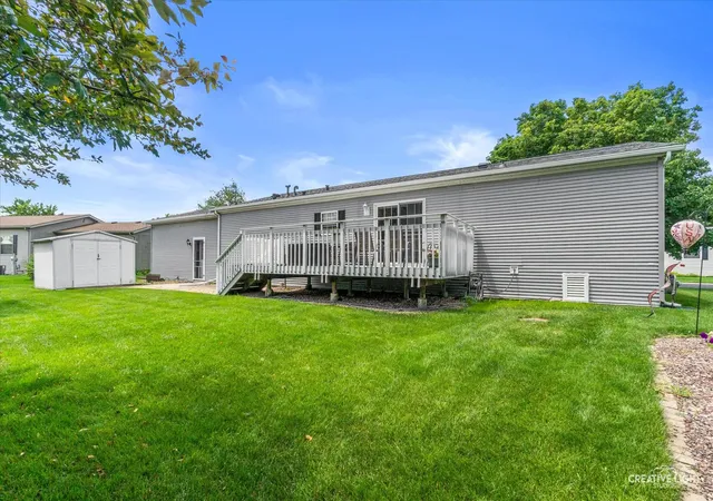 Photo 21 of Manufactured home for sale at 605 Bluebird Cir, Sandwich, IL 60548 | MLS# 12753748 | Listing updated on 2026-09-15