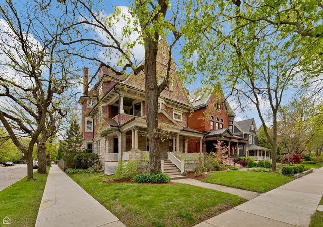 Photo 2 of Single family home for sale at 4801 S Kimbark Ave, Chicago, IL 60615 | MLS# 12753755 | Listing updated on 2026-09-14