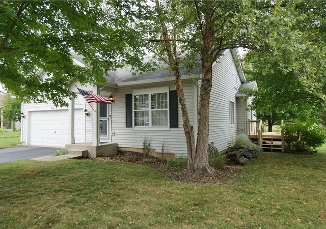 Photo 2 of Single family home for sale at 516 Ramsden Rd, Plano, IL 60545 | MLS# 12753775 | Listing updated on 2026-09-15