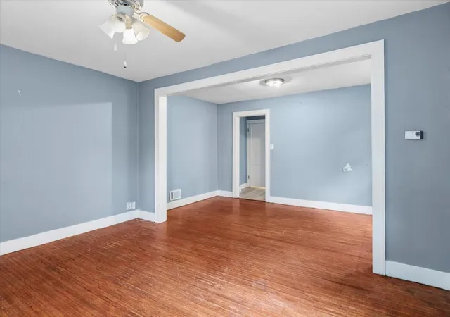 Photo 3 of House for sale at 832 N 11th Street, De Kalb, IL 60115 | MLS# 12753785 | Listing updated on 2026-09-28