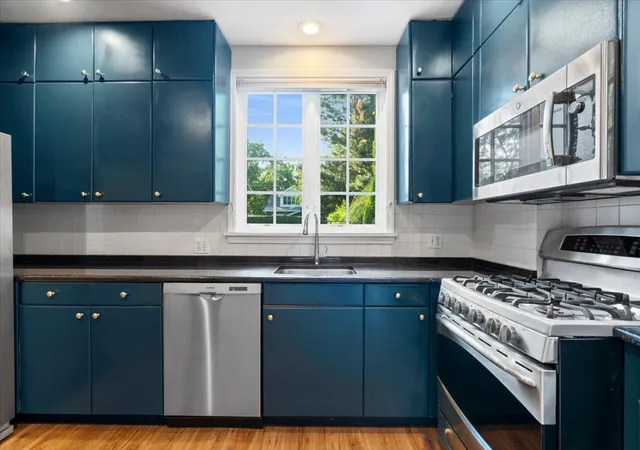 Photo 4 of Single family home for sale at 6652 N Chicora Ave, Chicago, IL 60646 | MLS# 12753786 | Listing updated on 2026-09-14